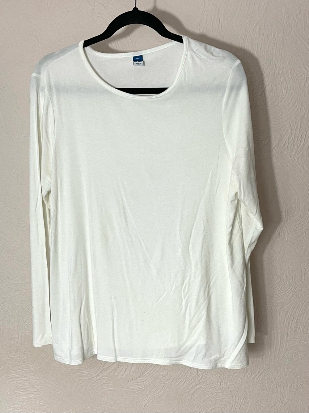 Old Navy Luxe White Long Sleeve Crewneck Top